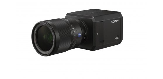La caméra SNC-VB770 fonctionne même
à 0,004 lux ! © Sony