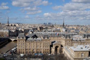 vue de la préfecture de police de Paris