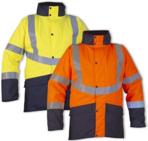 Disponible en jaune ou orange fluo, la veste Bergen est pourvue de bandes rétroréfléchissantes faites de microbilles grises pour rester bien visible.