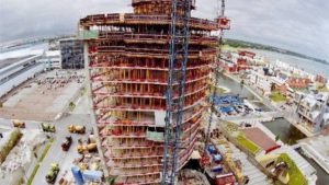 Vue du chantier d’une tour.