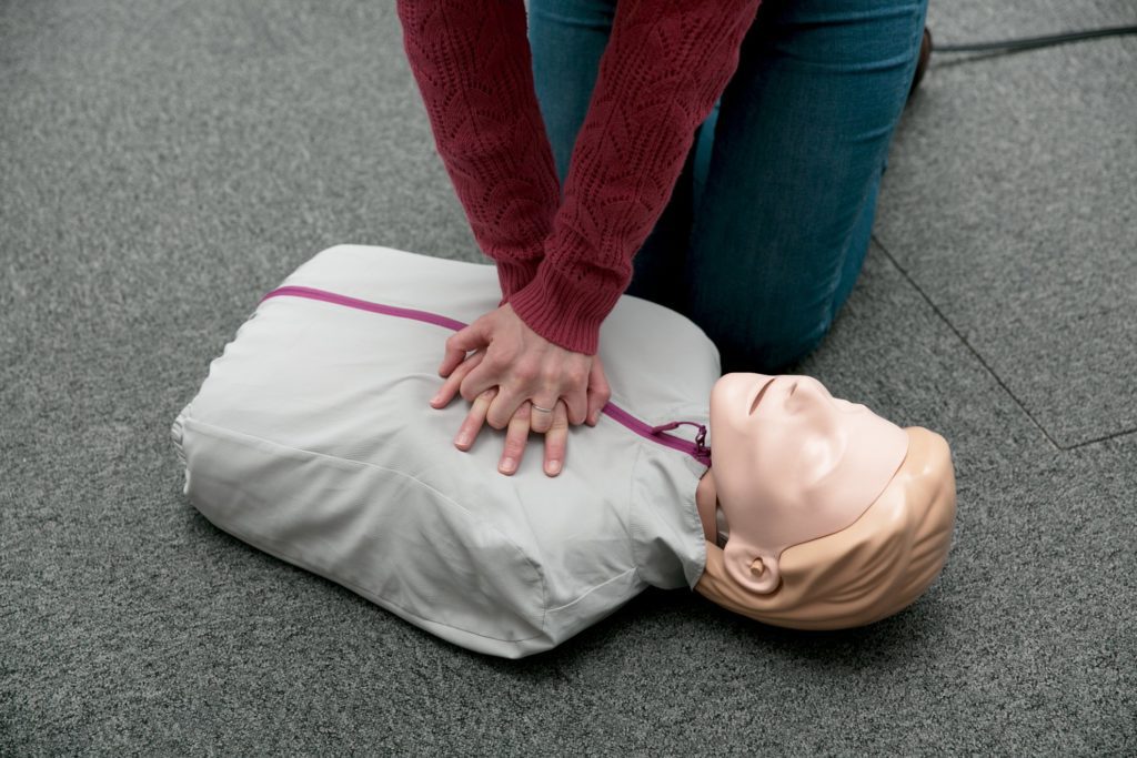 en-une-heure-la-formation-apprend-les-gestes-de-premier-secours