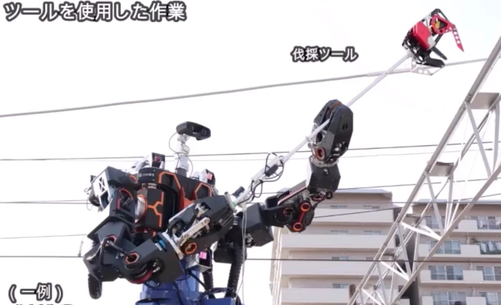 le-robot-manipule-les-equipements-les-plus-lourds