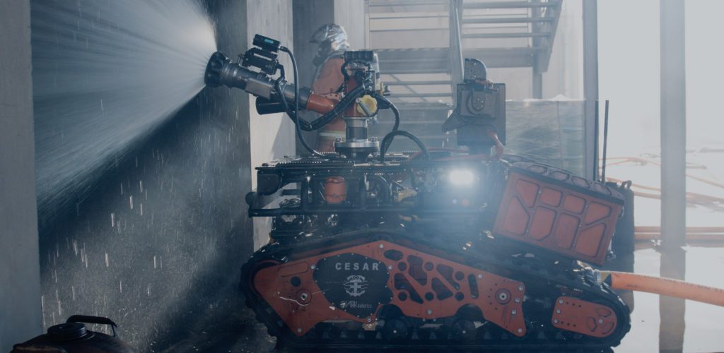 le-robot-pompier-colossus-est-capable-d-operer-dans-un-environnement-a-600°c