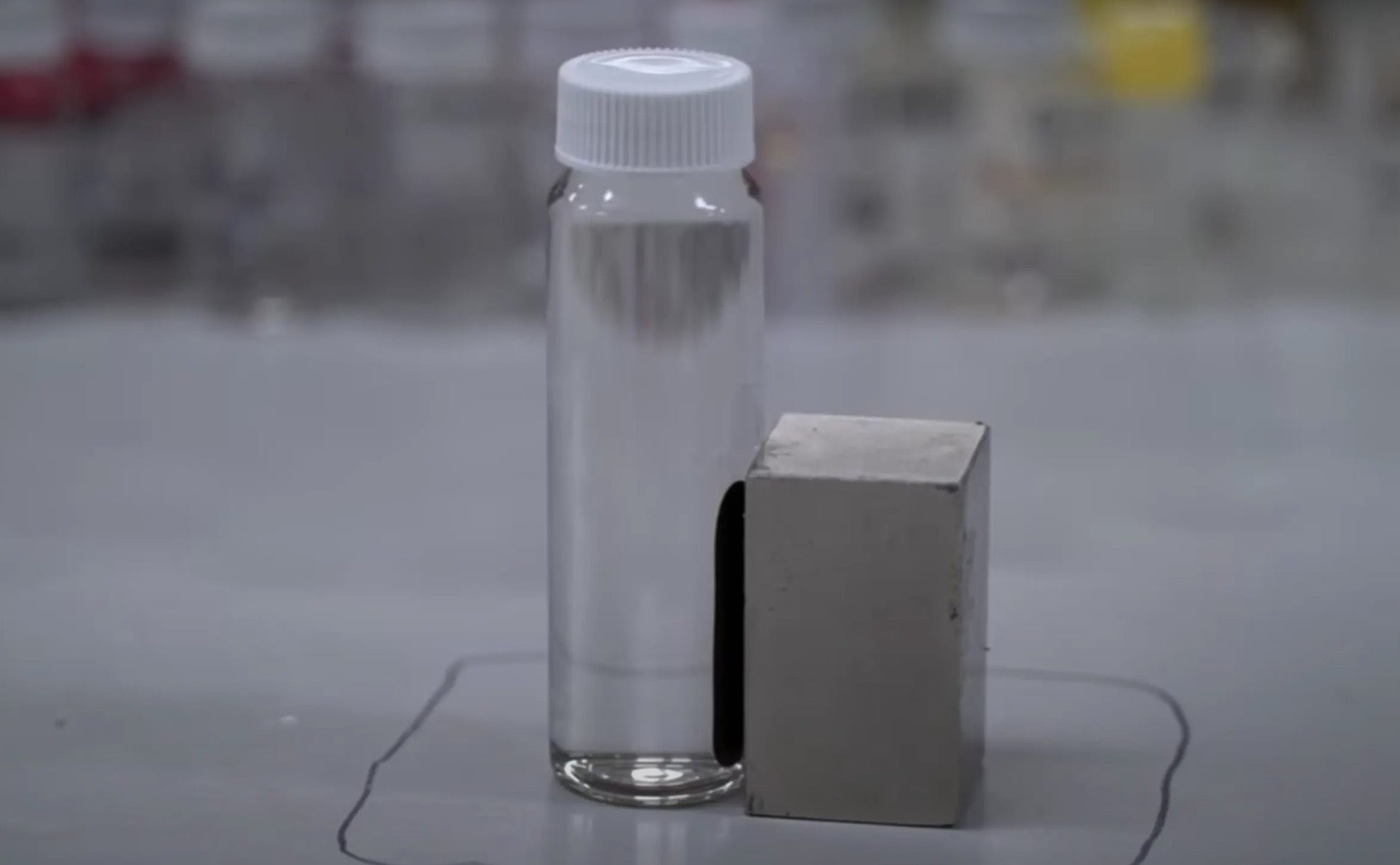 solution-a-base-de-polymere-fluore