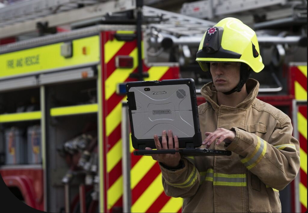 le-toughbook-resoud-les-pannes-de-terminaux-des-services-de-secours