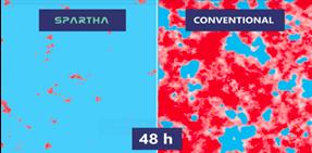 a-gauche-une-surface-traitee-par-spartha-medical-et-a-droite-une-surface-non-traitee-sur-laquelle-s-est-constituee-un-biofilm.