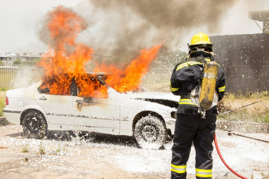 voiture-en-feu